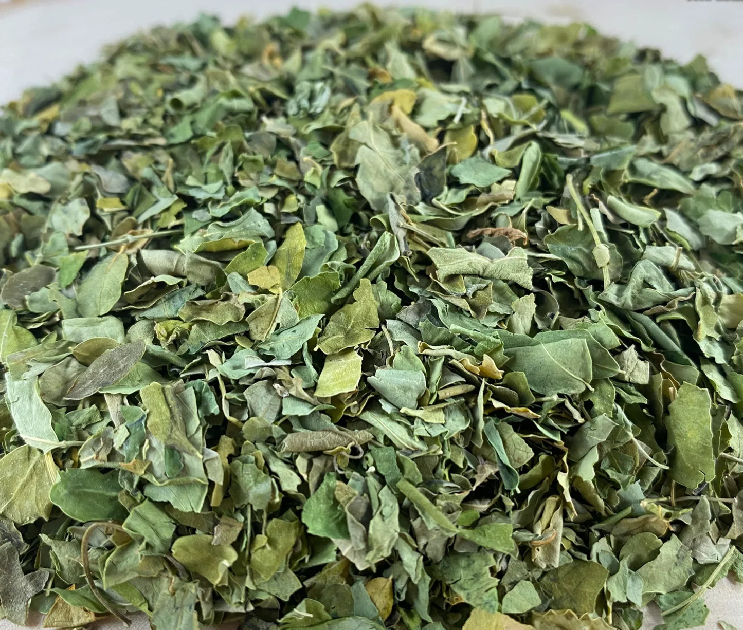 शुद्ध ऑर्गेनिक मोरिंगा पत्तियां (सहजन पत्ती) - 200gm